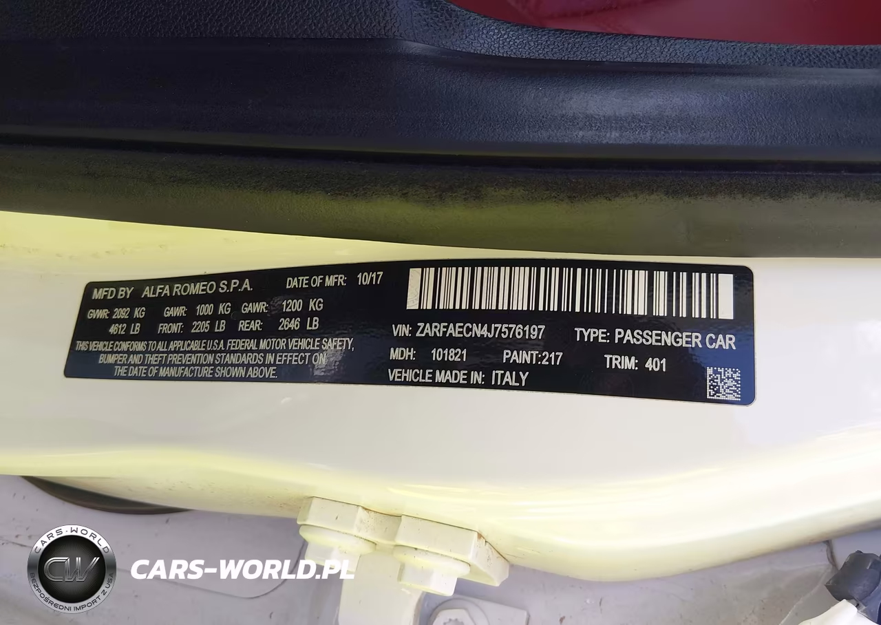 2018 Alfa Romeo Giulia Ti Sport Rwd VIN:ZARFAECN4J7576197 - 9