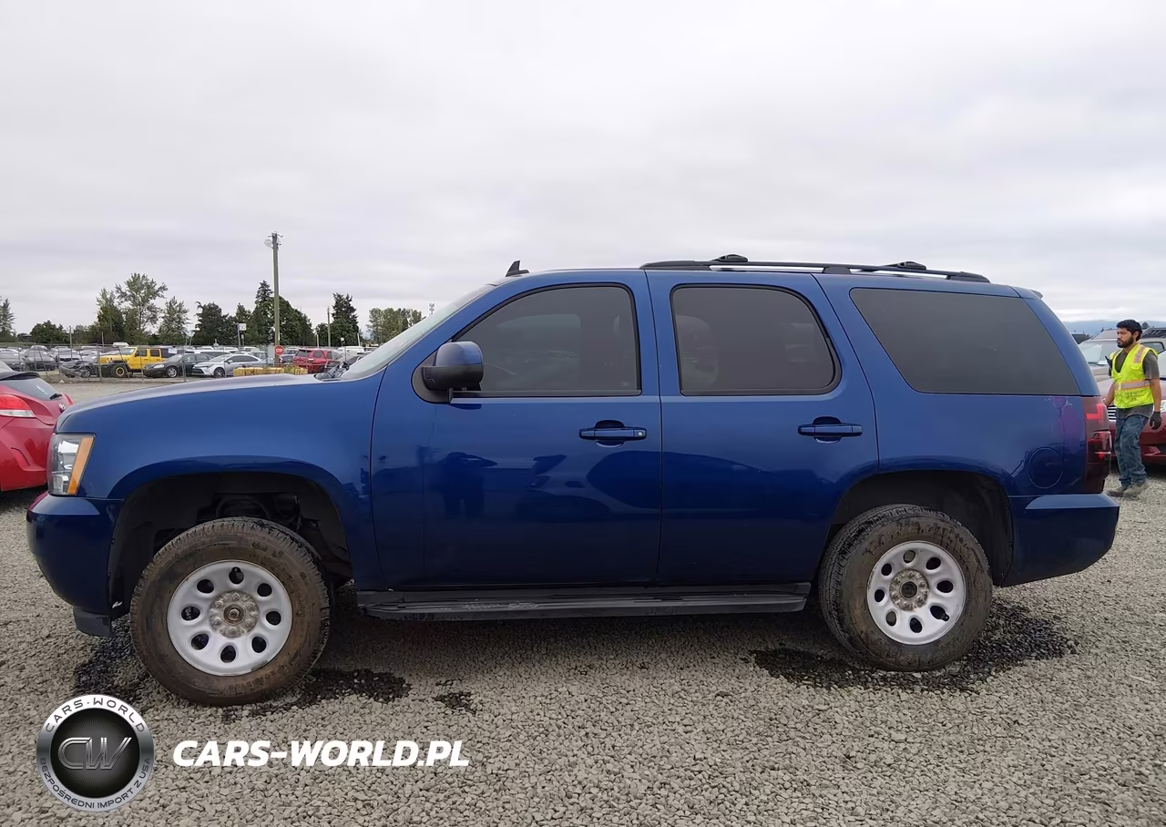 2012 Chevrolet Tahoe Ls VIN:1GNSKAE0XCR235188 - 14