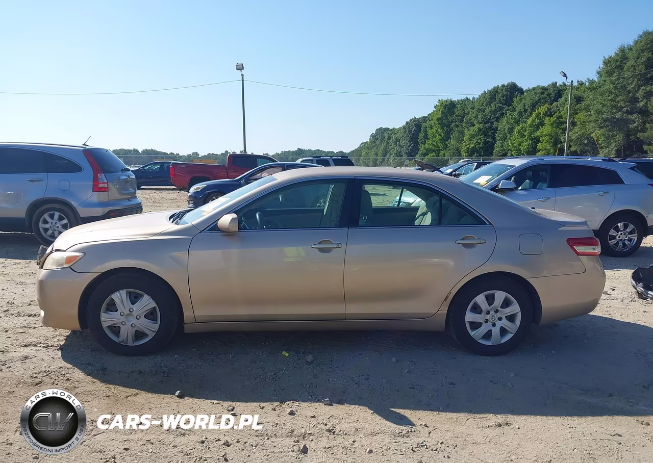 2010 Toyota Camry Le VIN:4T1BF3EK5AU029082 - 15