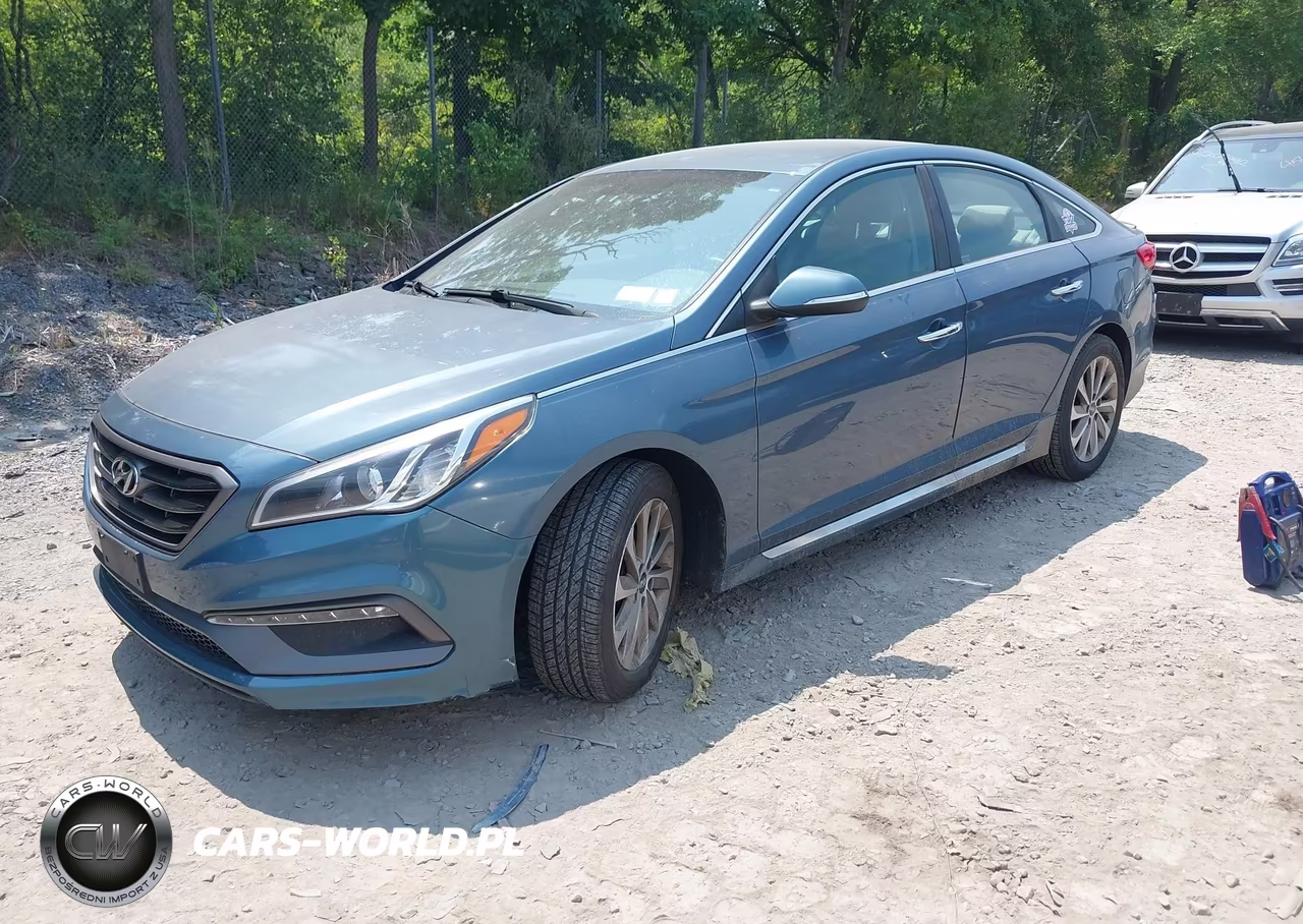 2015 Hyundai Sonata Sport VIN:5NPE34AF1FH212795 - 2