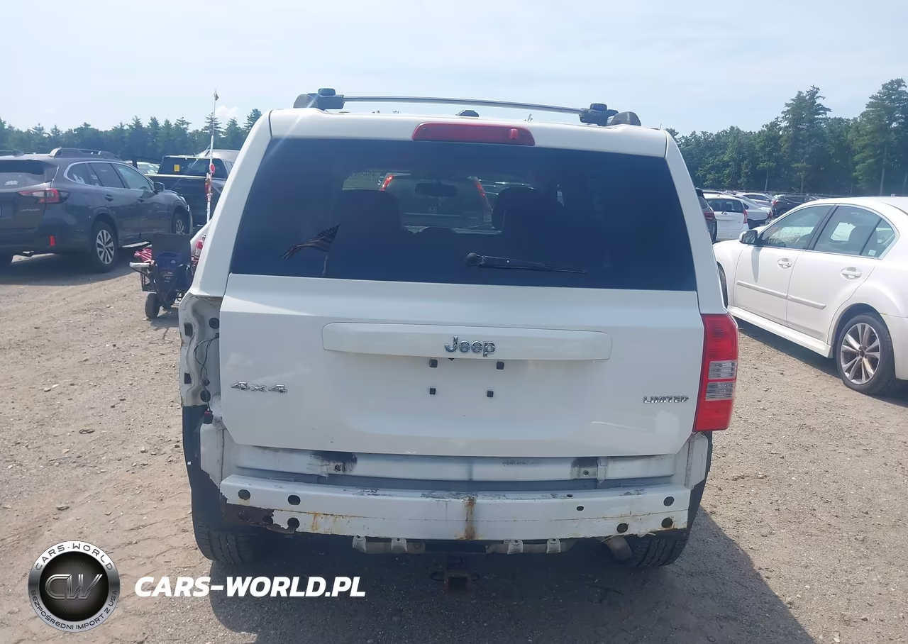 2010 Jeep Patriot Limited VIN:1J4NF4GB9AD570084 - 13