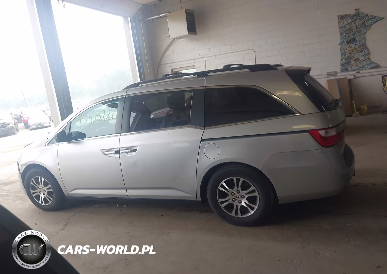 2011 Honda Odyssey Ex-L VIN:5FNRL5H69BB021177 - 14
