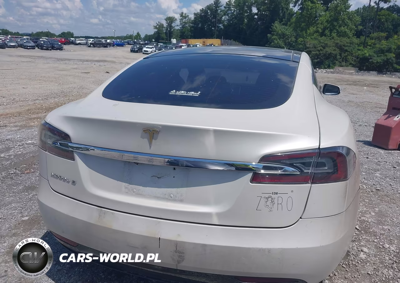 2016 Tesla Model S 60-70-75-85 VIN:5YJSA1E17GF151720 - 16