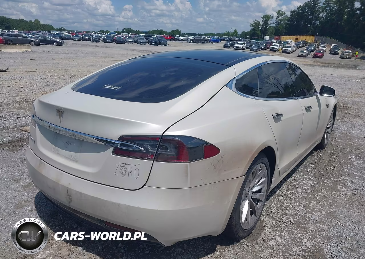 2016 Tesla Model S 60-70-75-85 VIN:5YJSA1E17GF151720 - 4