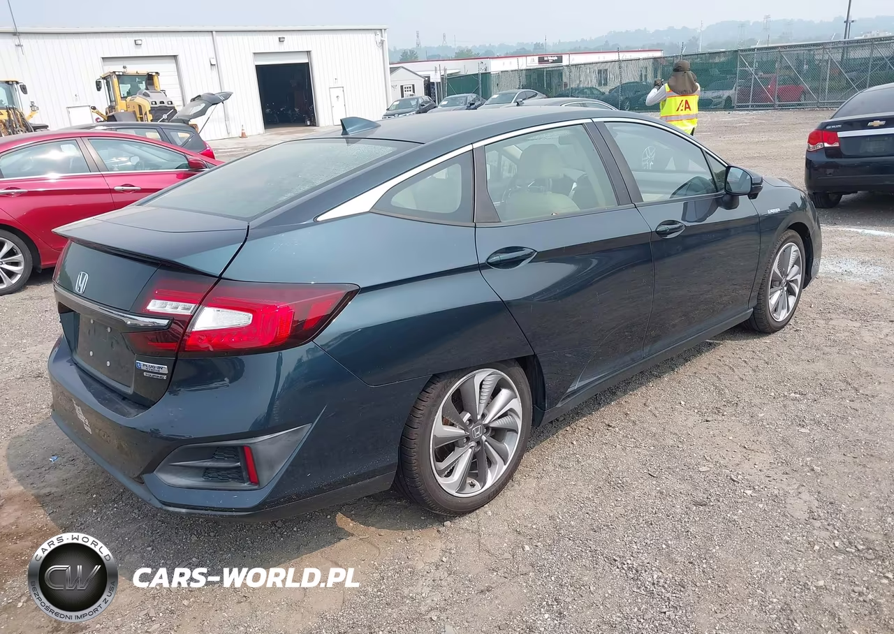 2020 Honda Clarity Plug-In Hybrid Touring VIN:JHMZC5F32LC000192 - 4