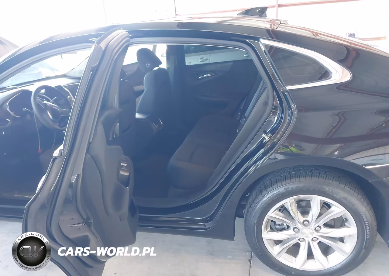 2020 Chevrolet Malibu Lt VIN:1G1ZD5ST9LF013632 - 8