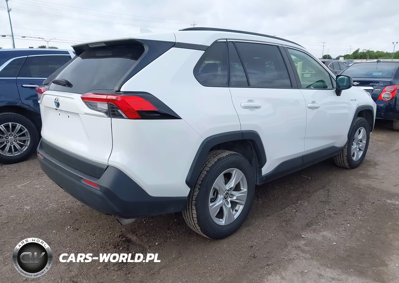 2021 Toyota Rav4 Hybrid Le VIN:JTMLWRFV5MD559027 - 4