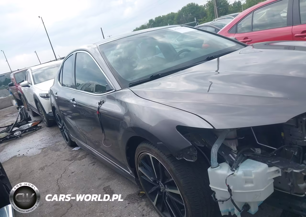 2018 Toyota Camry Xse VIN:4T1B61HK3JU015343 - 13