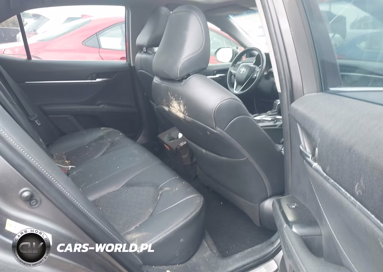 2018 Toyota Camry Xse VIN:4T1B61HK3JU015343 - 8