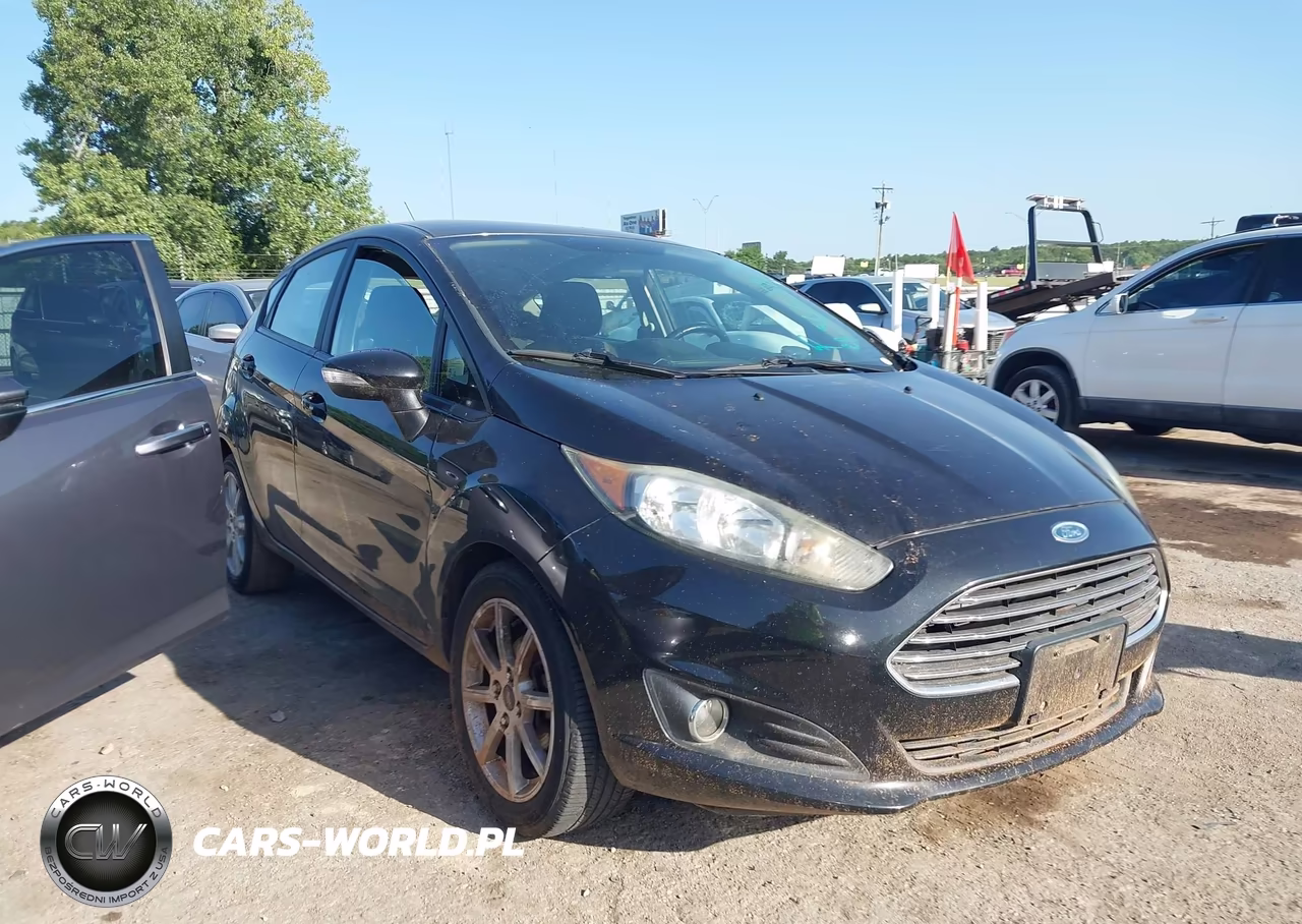 2015 Ford Fiesta Se VIN:3FADP4EJ0FM146755 - 1