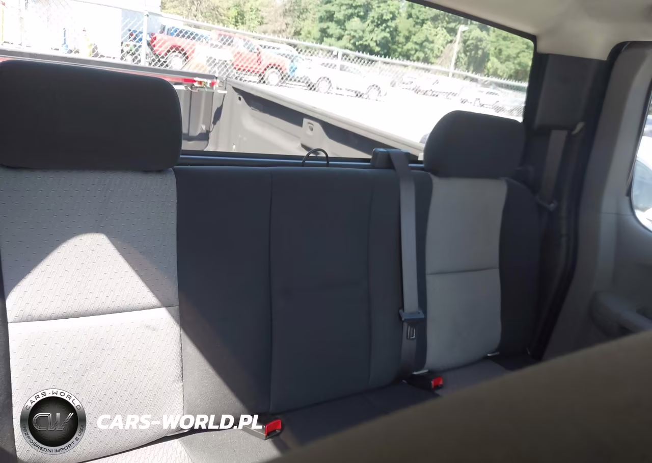 2007 Chevrolet Silverado 2500Hd Work Truck VIN:1GCHK29KX7E593313 - 8