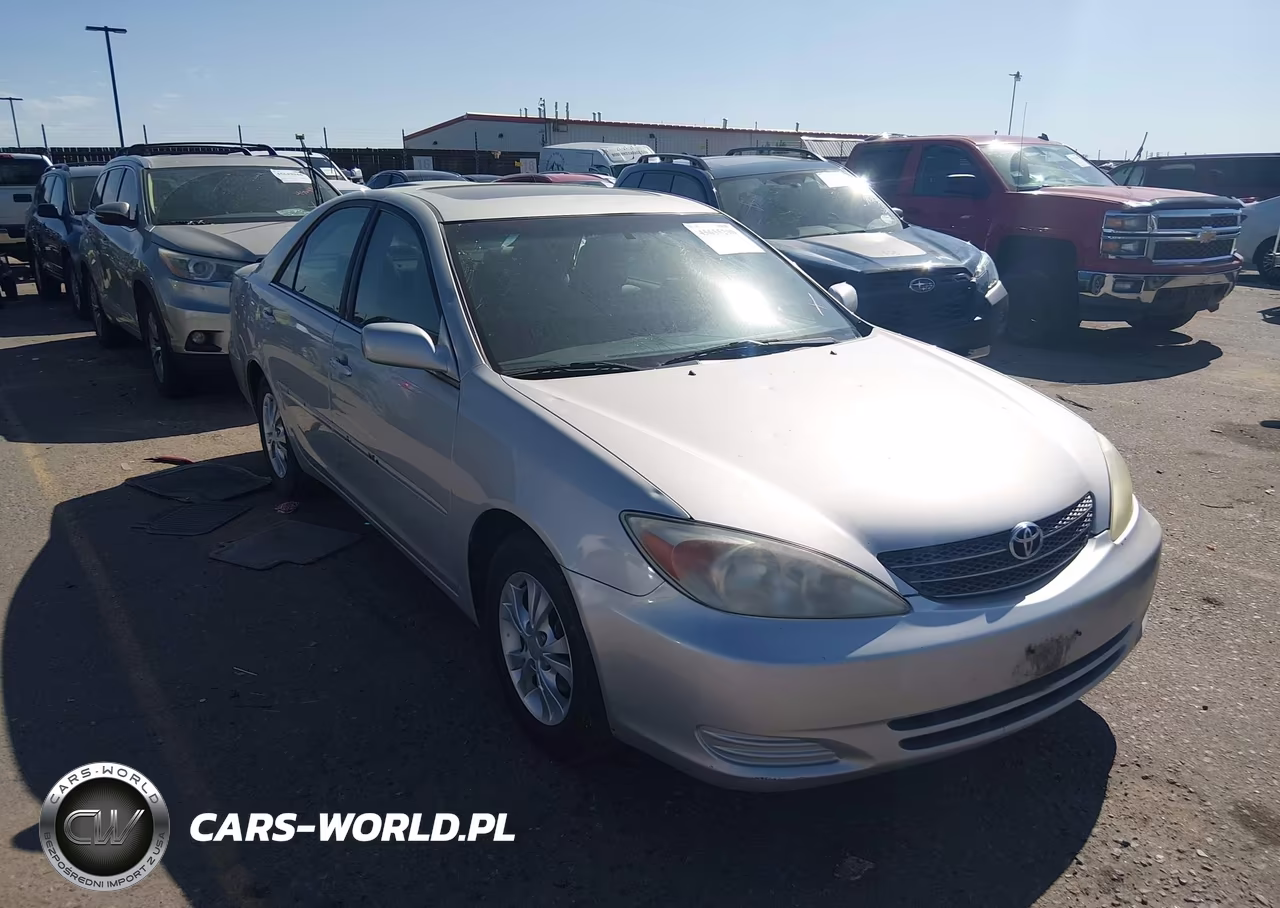 2004 Toyota Camry Le V6