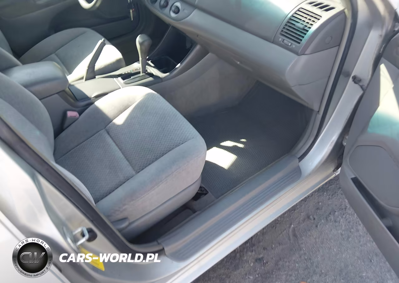2004 Toyota Camry Le V6 VIN:4T1BF30K94U580787 - 5
