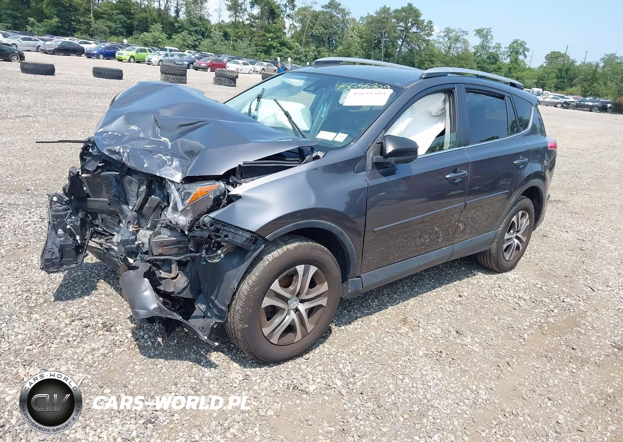2017 Toyota Rav4 Le VIN:JTMBFREV3HJ119084 - 2