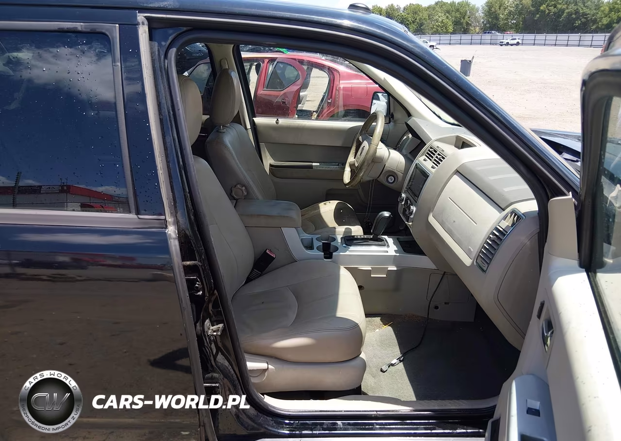 2008 Mercury Mariner V6 VIN:4M2CU81178KJ13879 - 5