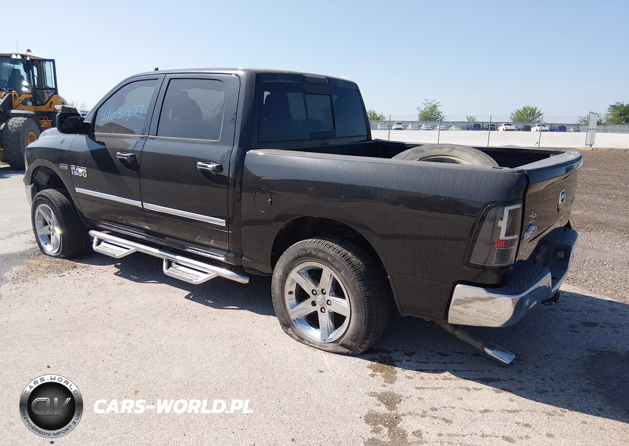 2016 Ram 1500 Big Horn VIN:3C6RR7LT7GG276376 - 3