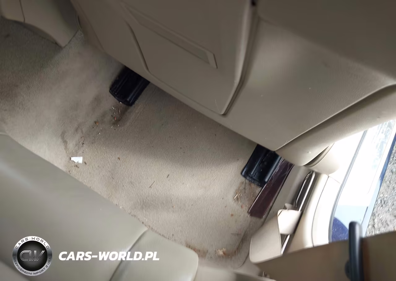 2012 Mercedes-Benz E 350 VIN:WDDKK5KF9CF147958 - 8