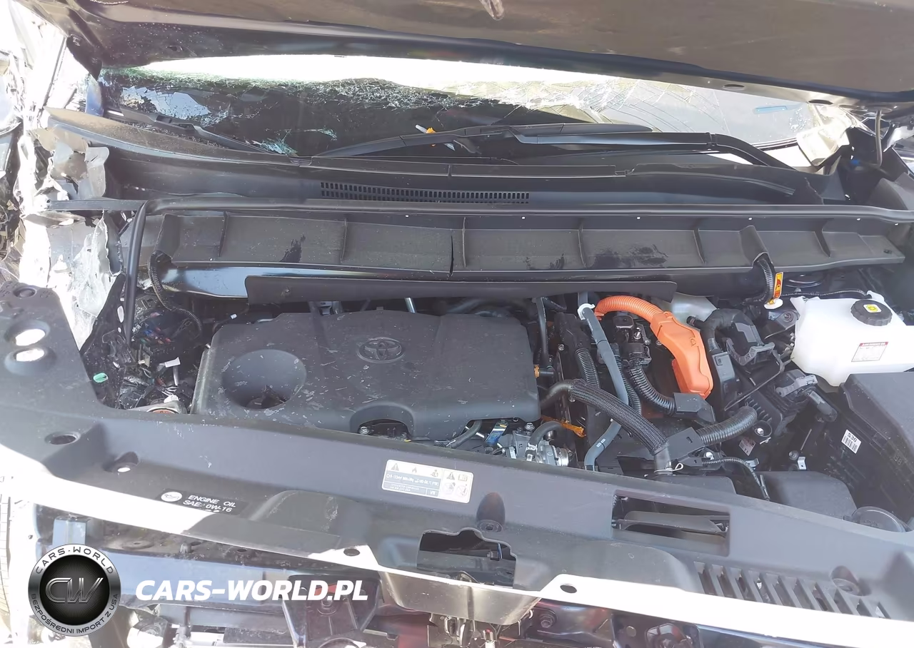 2025 Toyota Highlander Hybrid Platinum VIN:5TDEBRCH2SS689920 - 10