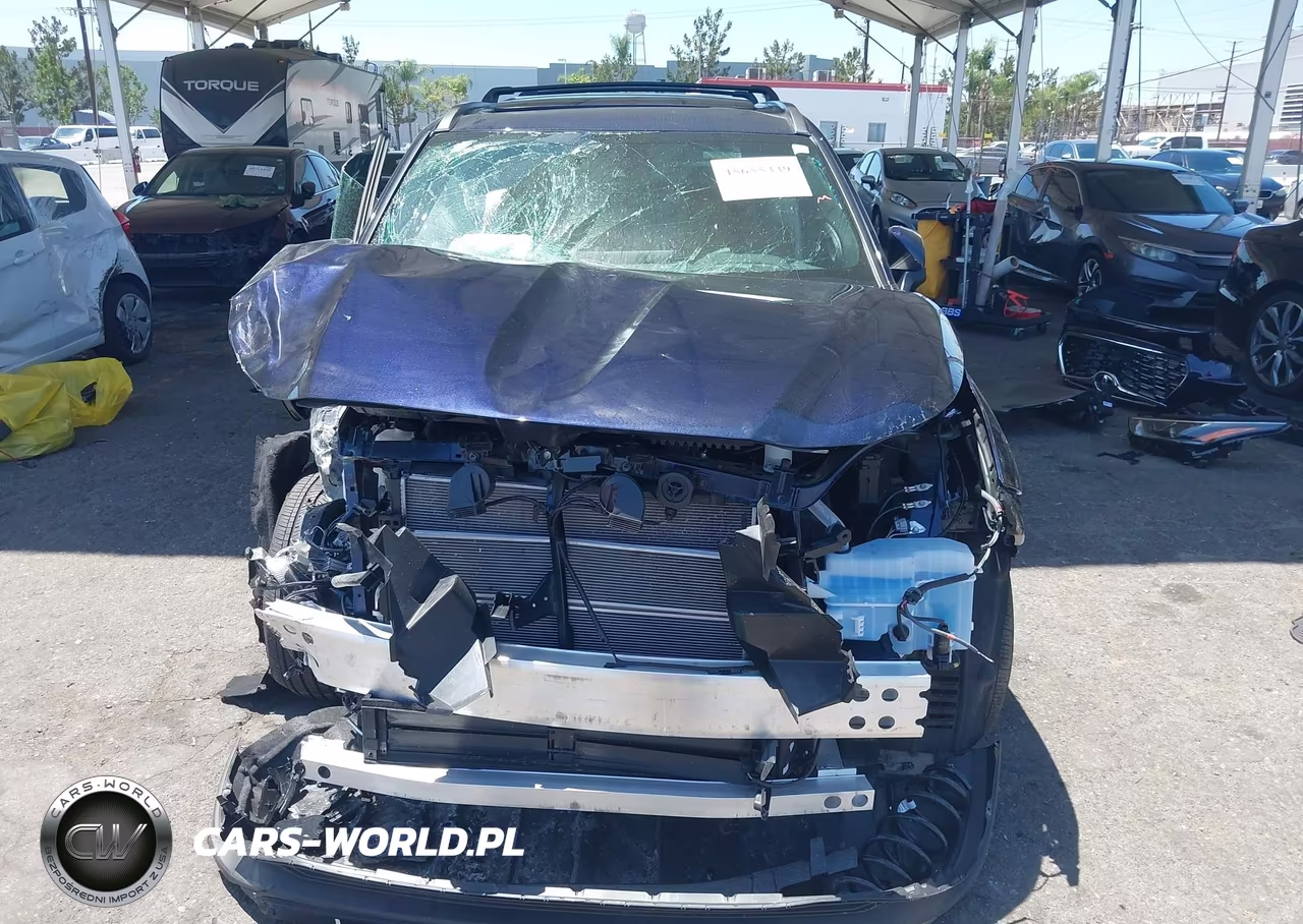 2025 Toyota Highlander Hybrid Platinum VIN:5TDEBRCH2SS689920 - 12