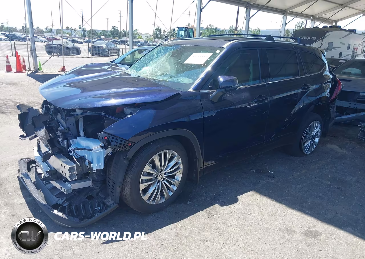 2025 Toyota Highlander Hybrid Platinum VIN:5TDEBRCH2SS689920 - 2