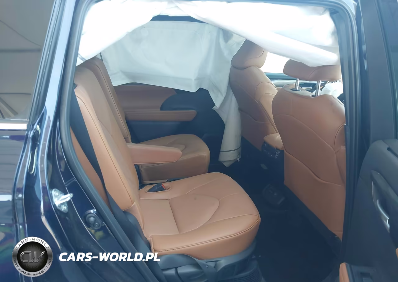 2025 Toyota Highlander Hybrid Platinum VIN:5TDEBRCH2SS689920 - 8