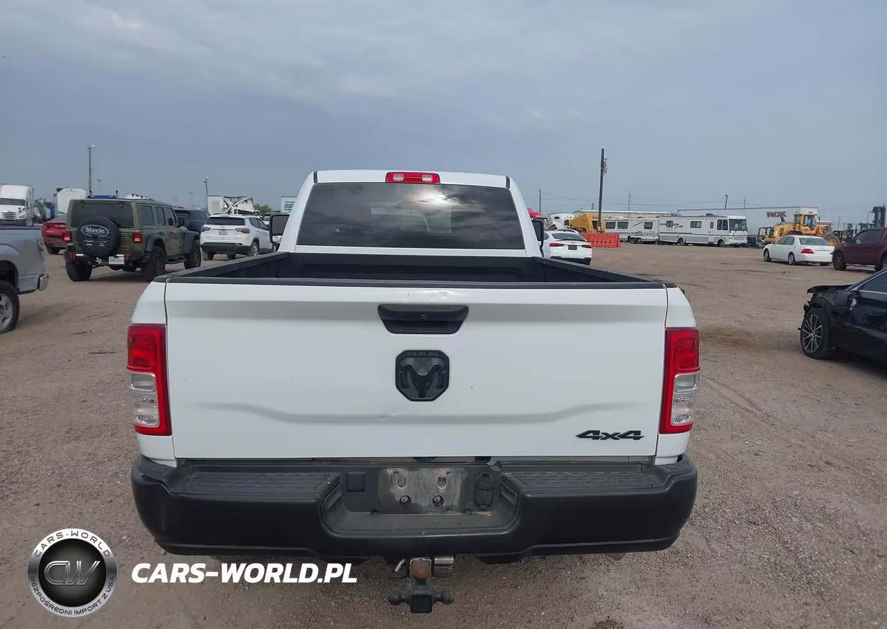 2023 Ram 2500 Tradesman 4X4 8' Box VIN:3C6UR5HJ9PG565751 - 16