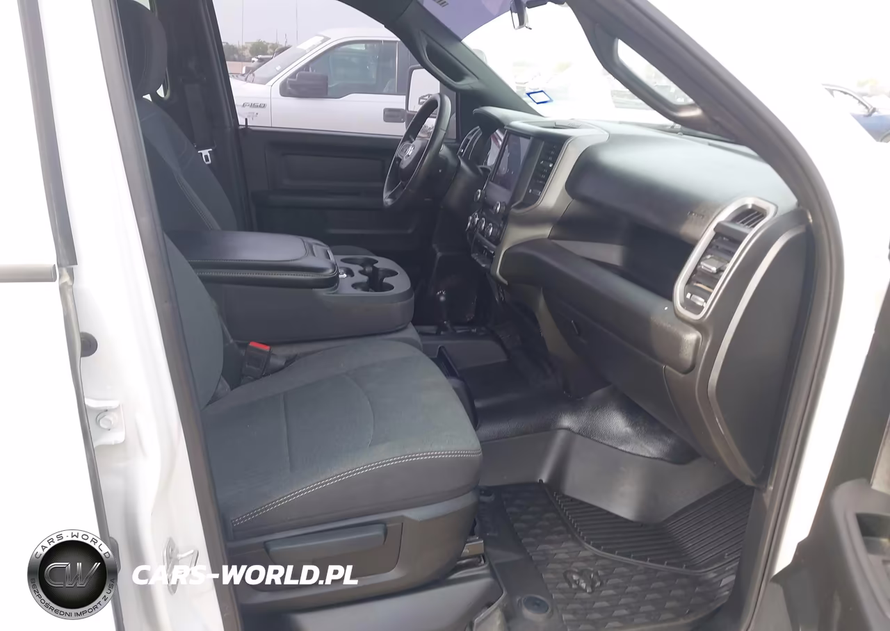 2023 Ram 2500 Tradesman 4X4 8' Box VIN:3C6UR5HJ9PG565751 - 5