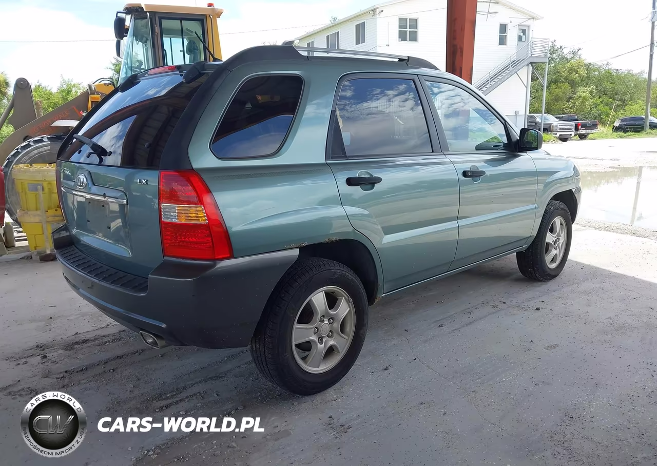 2007 Kia Sportage Lx VIN:KNDJF724X77381286 - 4