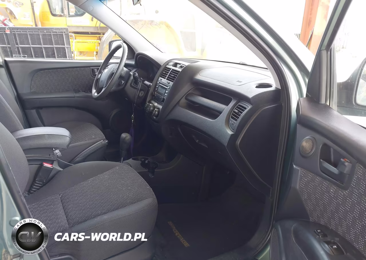 2007 Kia Sportage Lx VIN:KNDJF724X77381286 - 5