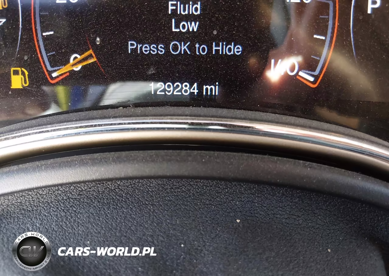 2015 Jeep Grand Cherokee Summit VIN:1C4RJFJM2FC142463 - 16