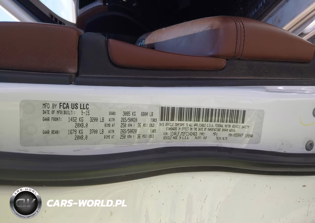 2015 Jeep Grand Cherokee Summit VIN:1C4RJFJM2FC142463 - 9