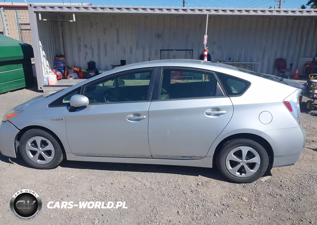 2012 Toyota Prius Four VIN:JTDKN3DU7C1533681 - 14