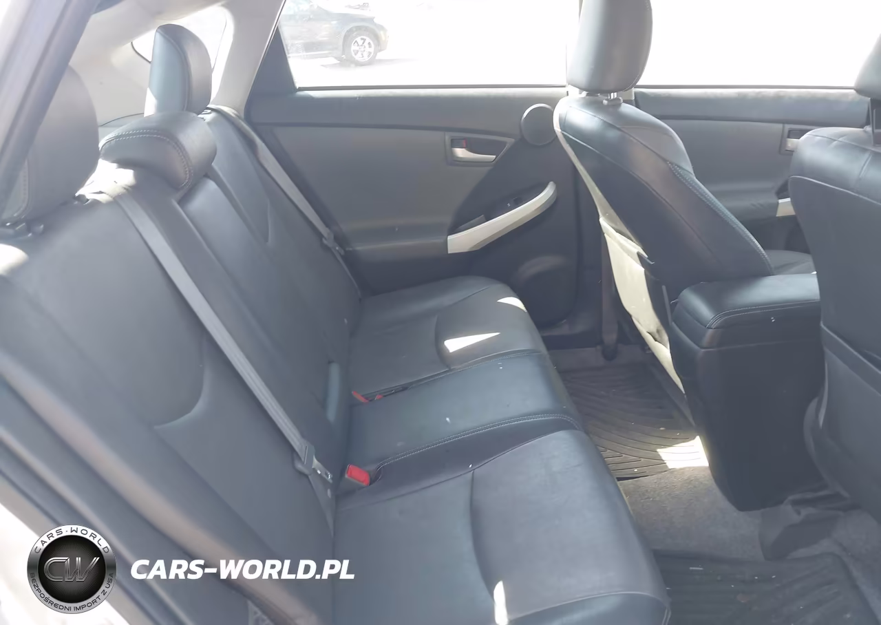 2012 Toyota Prius Four VIN:JTDKN3DU7C1533681 - 8