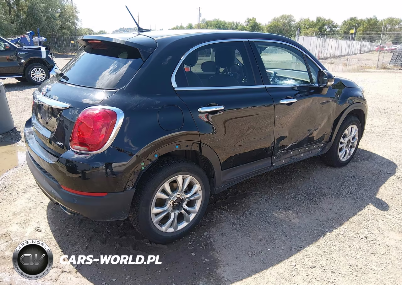 2016 Fiat 500X Lounge VIN:ZFBCFYDT6GP396065 - 4