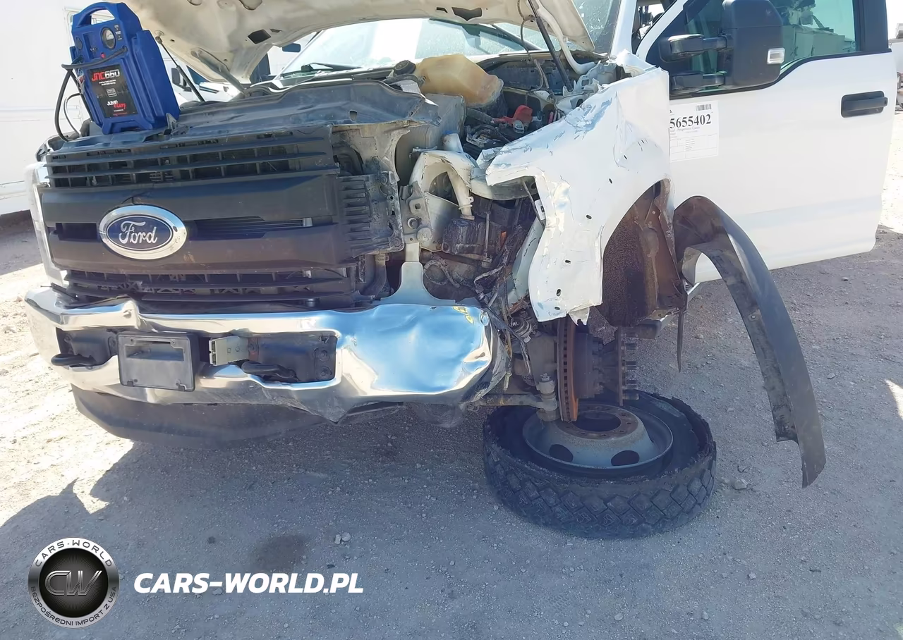 2018 Ford F-550 Chassis Xl VIN:1FD0W5HT3JEC94424 - 11