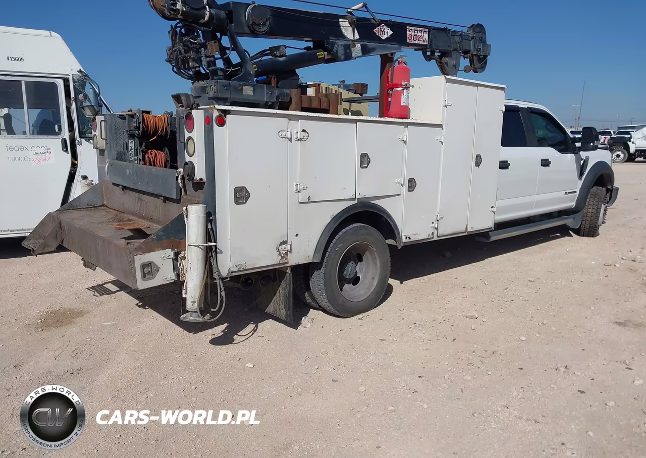 2018 Ford F-550 Chassis Xl VIN:1FD0W5HT3JEC94424 - 4