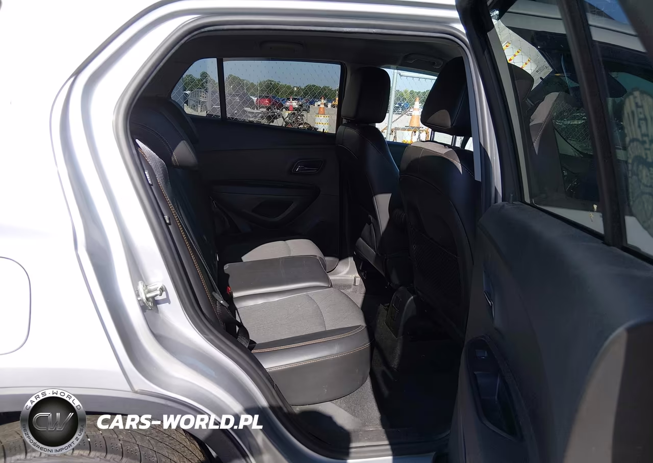 2018 Chevrolet Trax Lt VIN:3GNCJPSB0JL403232 - 8