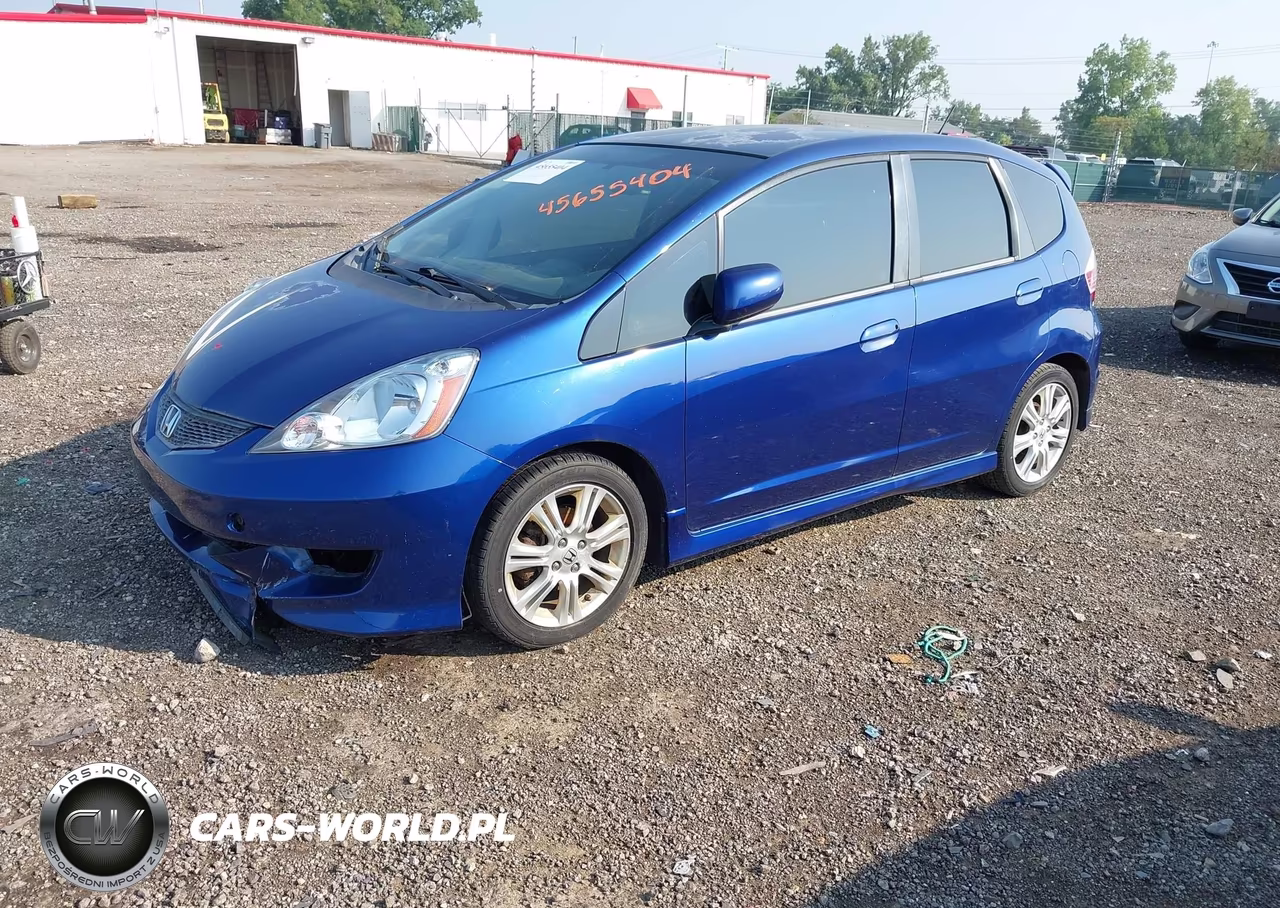 2010 Honda Fit Sport VIN:JHMGE8H48AT024163 - 2