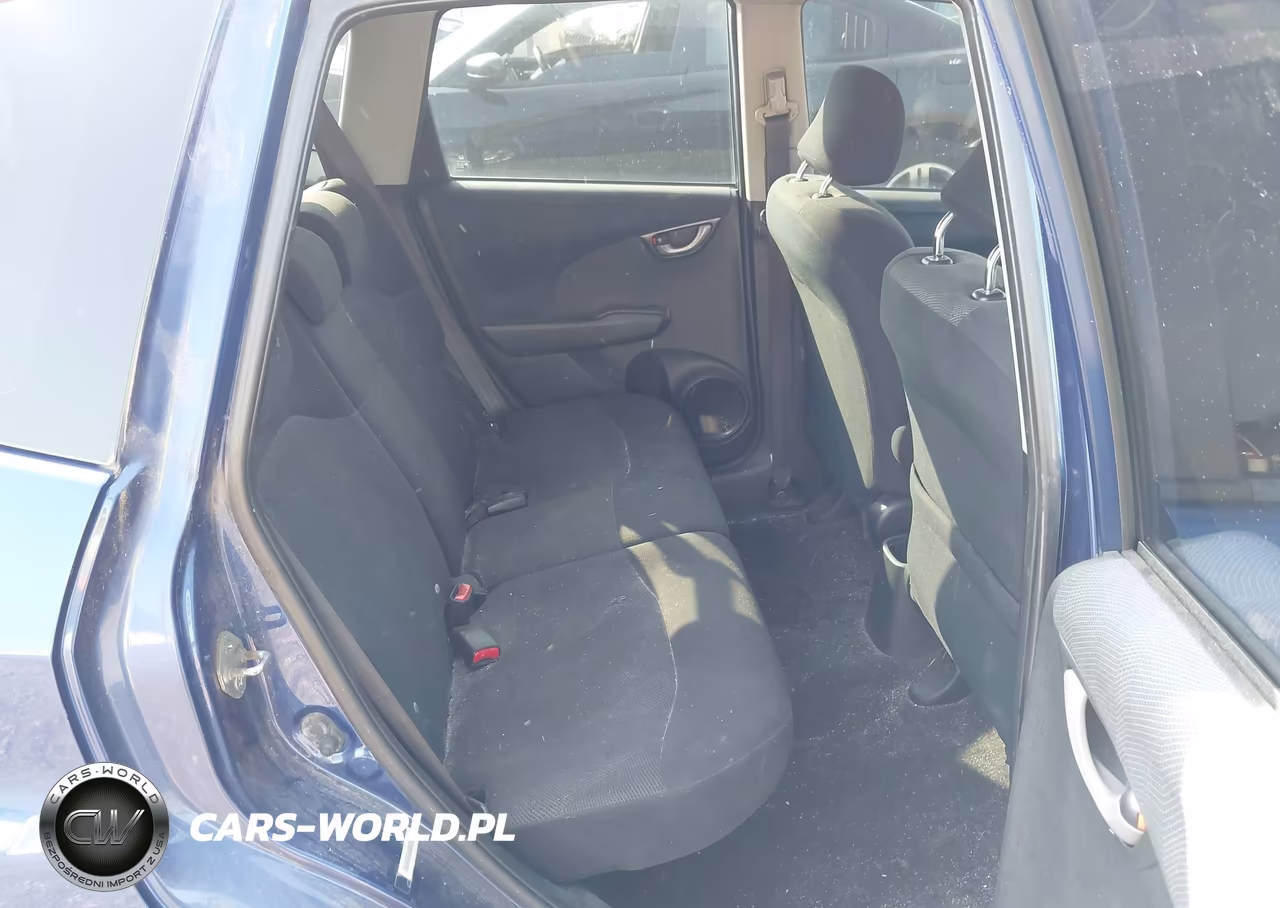 2010 Honda Fit Sport VIN:JHMGE8H48AT024163 - 8