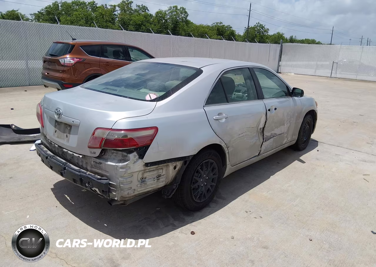 2008 Toyota Camry Le VIN:4T1BE46K68U739755 - 4