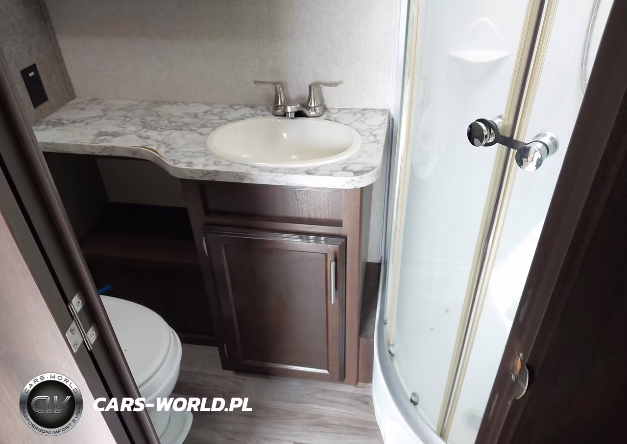 2019 Jayco Jay Feather Series 2 VIN:1UJBJ0BN6K1J70066 - 8