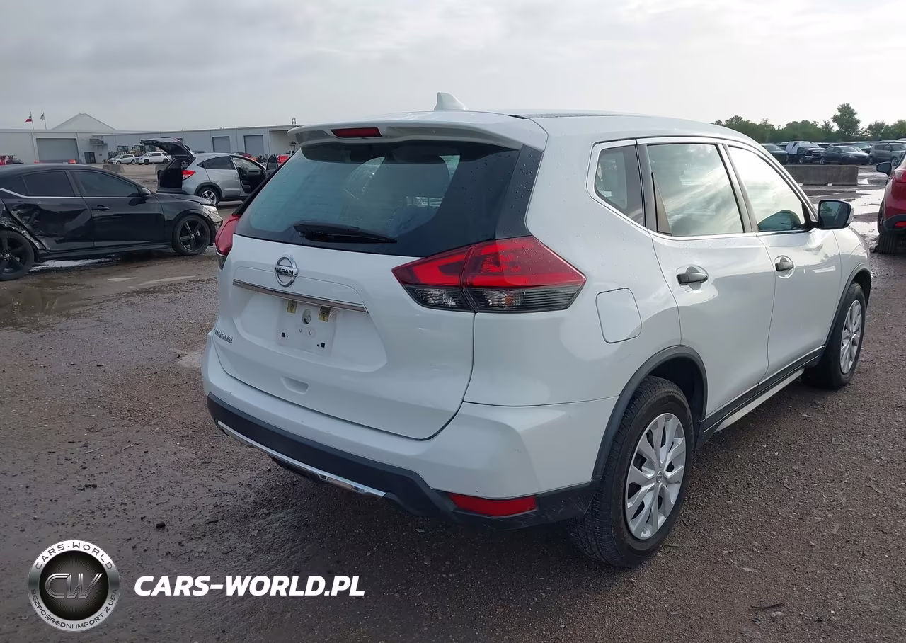 2018 Nissan Rogue S VIN:KNMAT2MT5JP521011 - 4