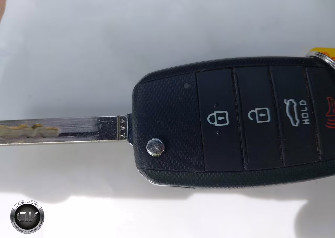 2020 Kia Optima Lx VIN:5XXGT4L39LG424590 - 11