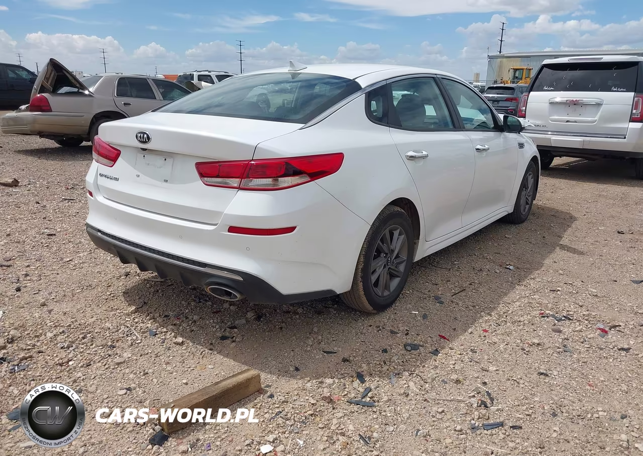 2020 Kia Optima Lx VIN:5XXGT4L39LG424590 - 4