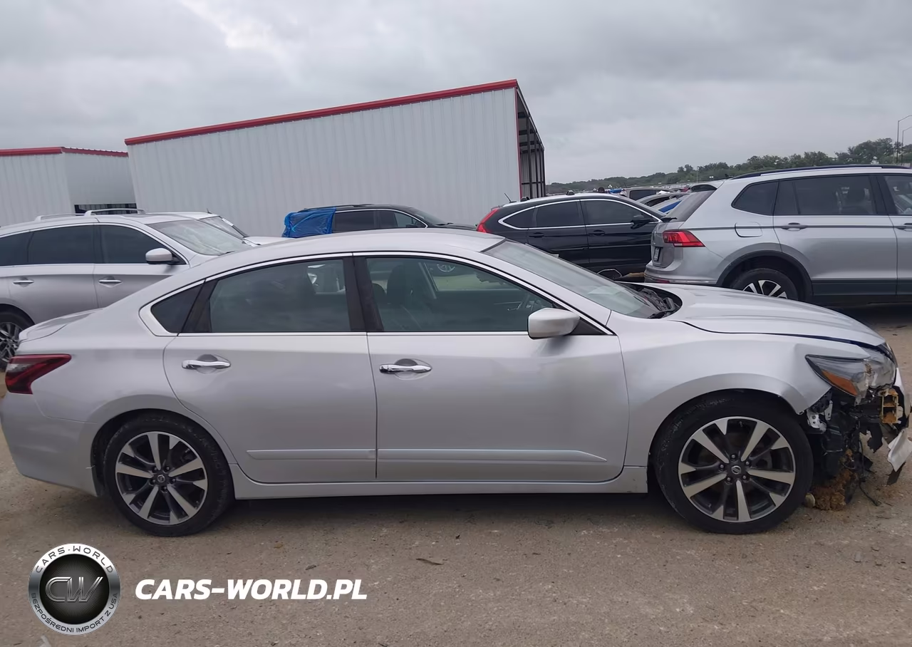 2017 Nissan Altima 2.5 Sr VIN:1N4AL3AP3HN316845 - 13