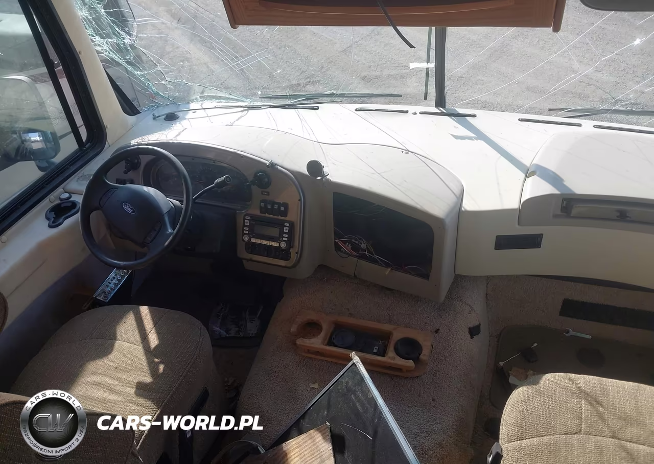 2004 Ford F550 Super Duty Stripped Chass VIN:1F6NF53S740A01623 - 5
