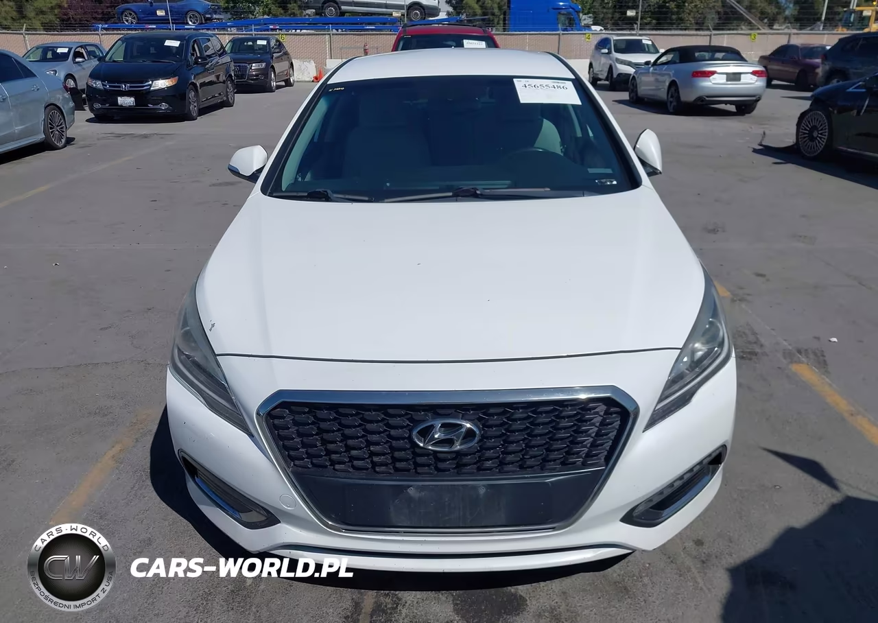 2017 Hyundai Sonata Hybrid Se VIN:KMHE24L38HA063247 - 12