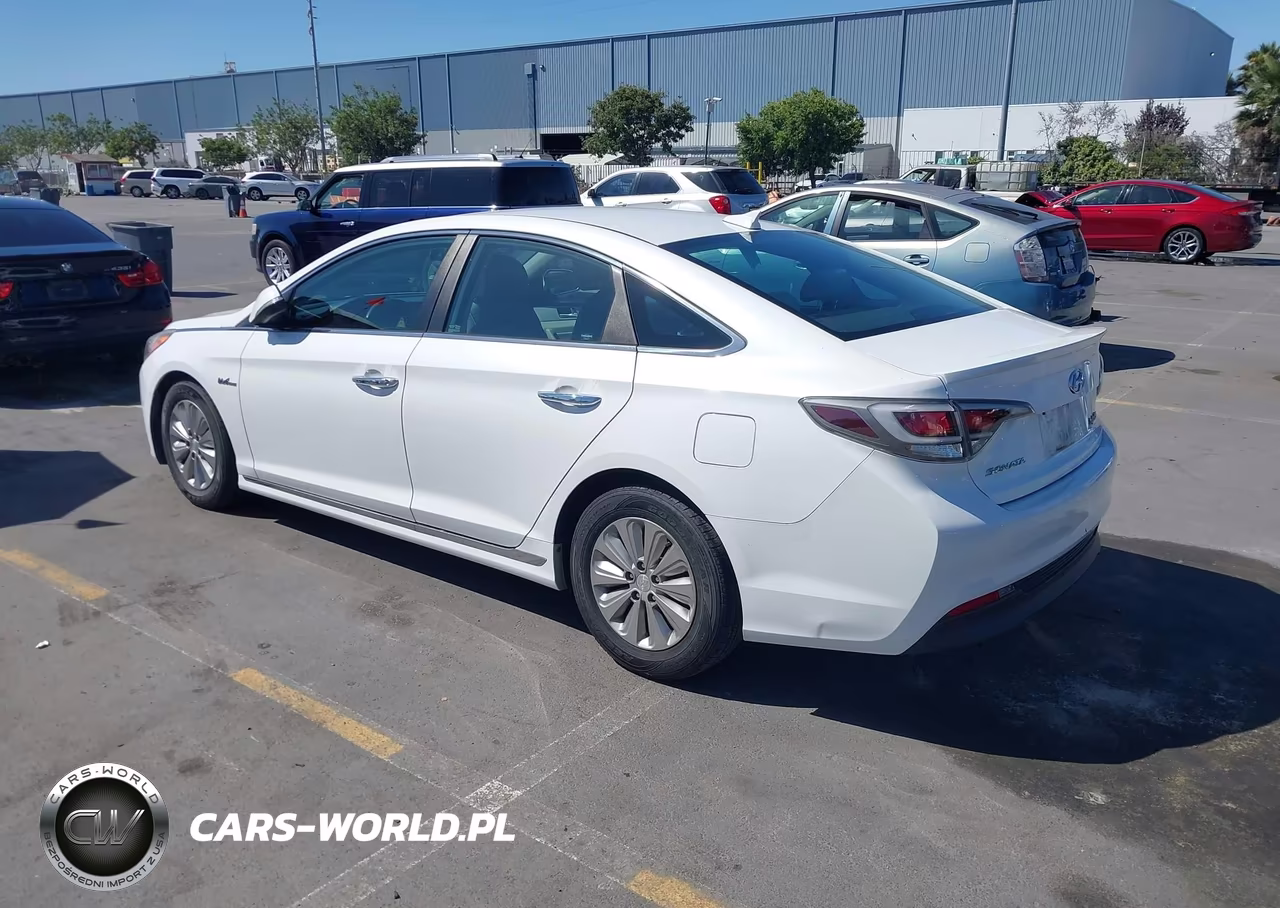 2017 Hyundai Sonata Hybrid Se VIN:KMHE24L38HA063247 - 3