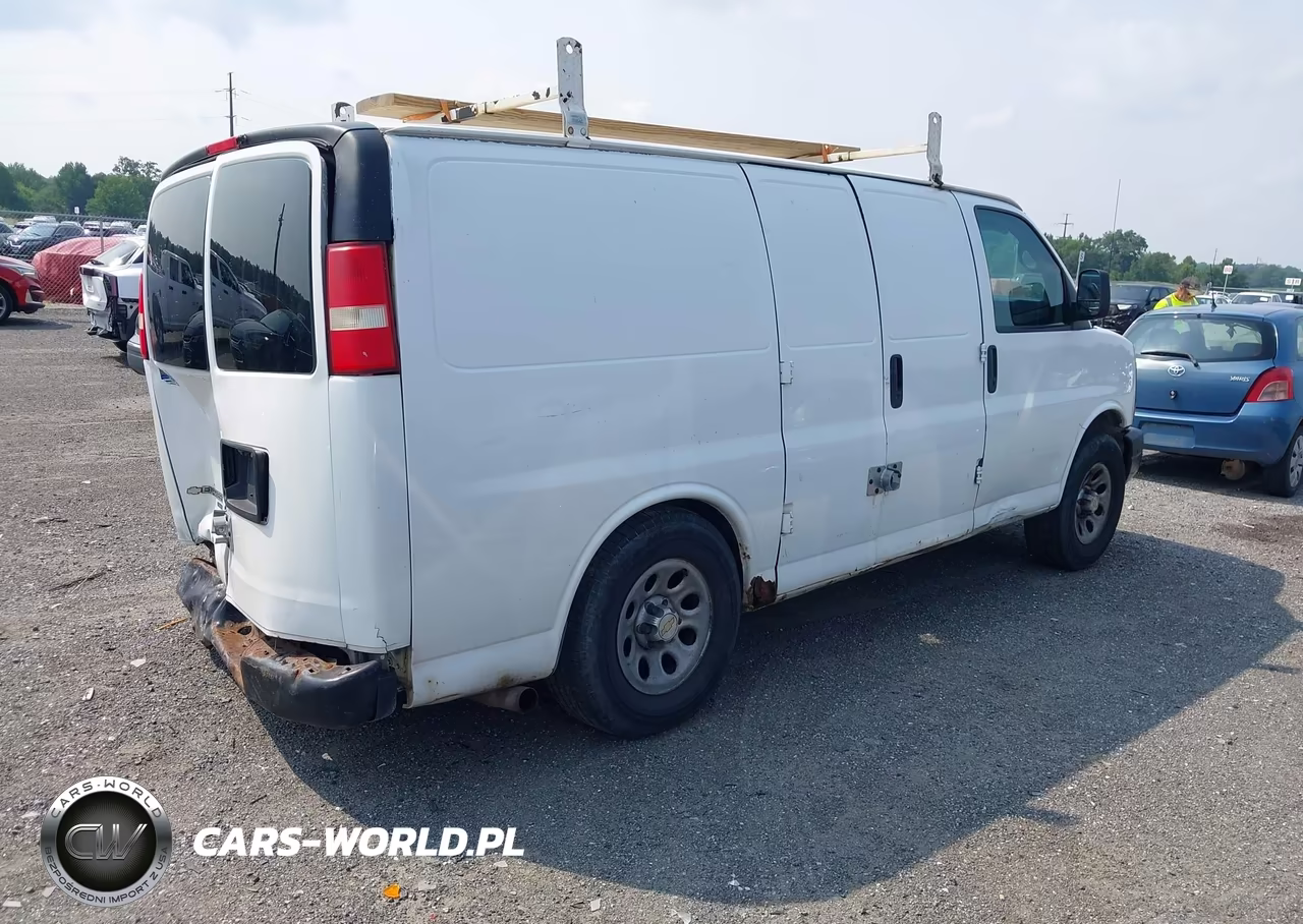 2014 Chevrolet Express 1500 Work Van VIN:1GCSGAFX5E1126368 - 4