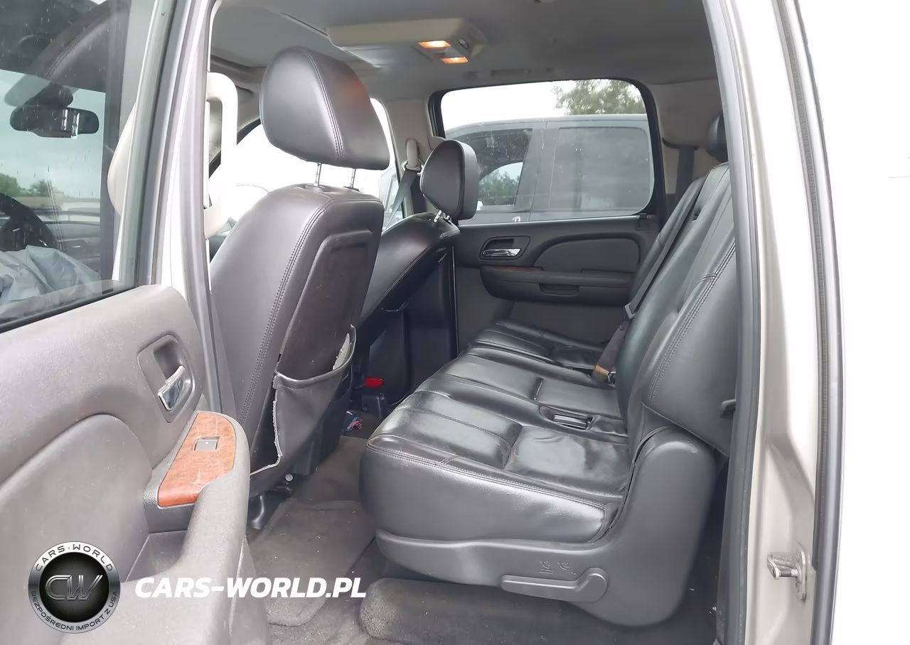 2008 Chevrolet Suburban 1500 Ltz VIN:3GNFC16048G147029 - 8